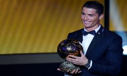 لماذا باع رونالدو إحدى كراته الذهبية لرجل غني؟